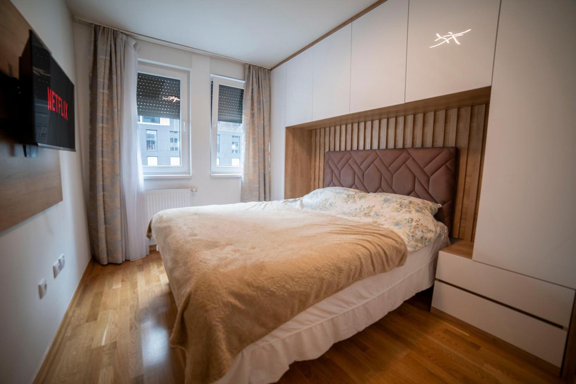 Apartment 5 Star Lukavica Exterior photo